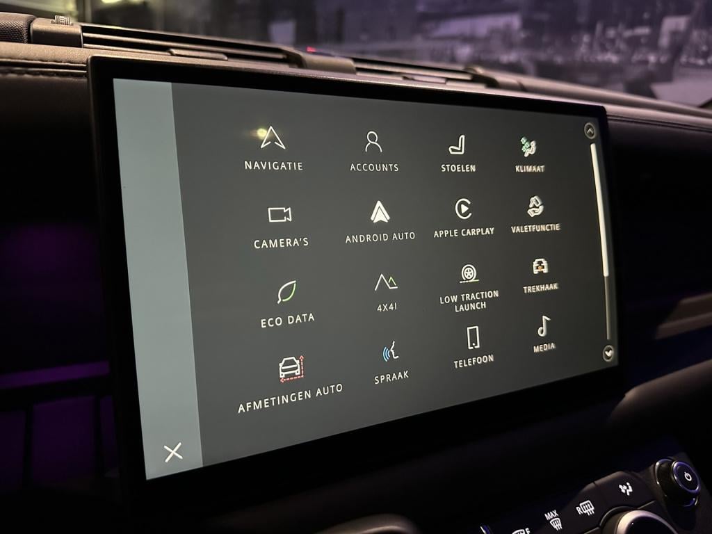 Land Rover Defender 5.0 p525 110 v8 *nl-auto*milltek*stoelkoeling*pano*