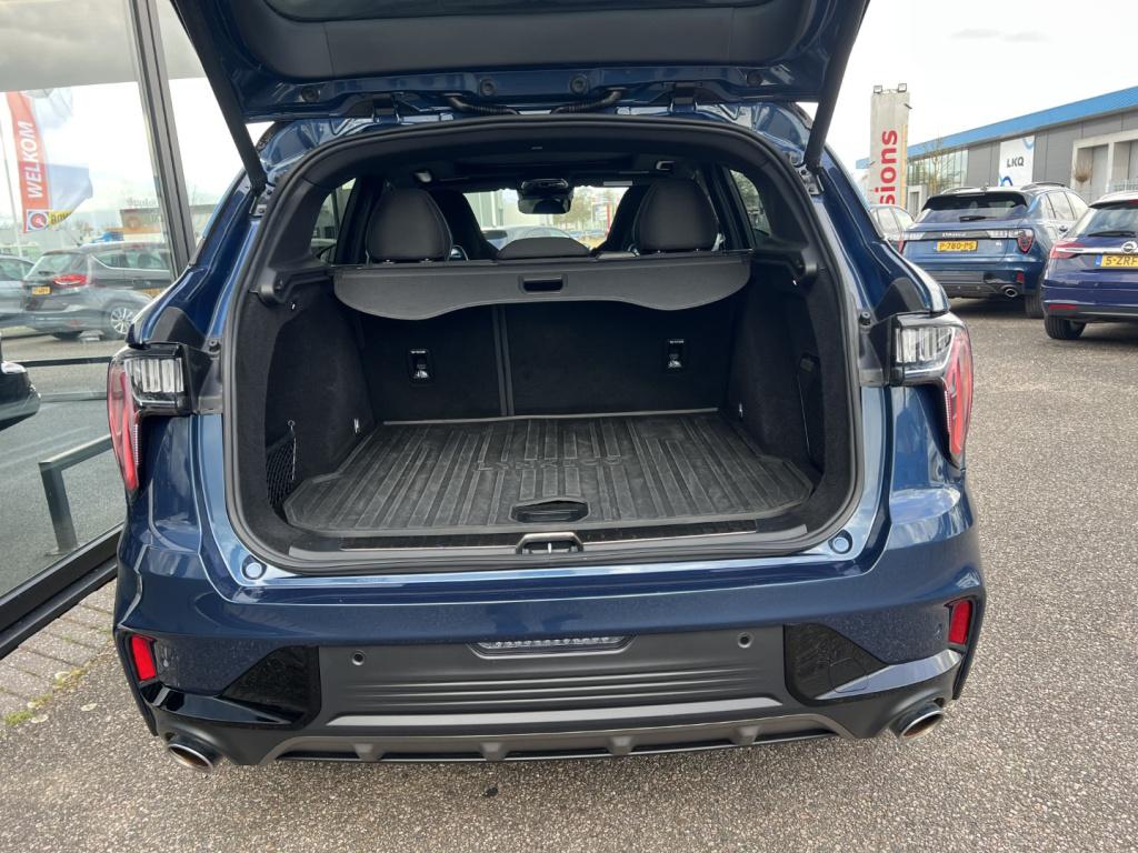 Lynk & Co 01 1.5 261pk phev 7dcth plug in hybrid , pano dak , 360gr camera 