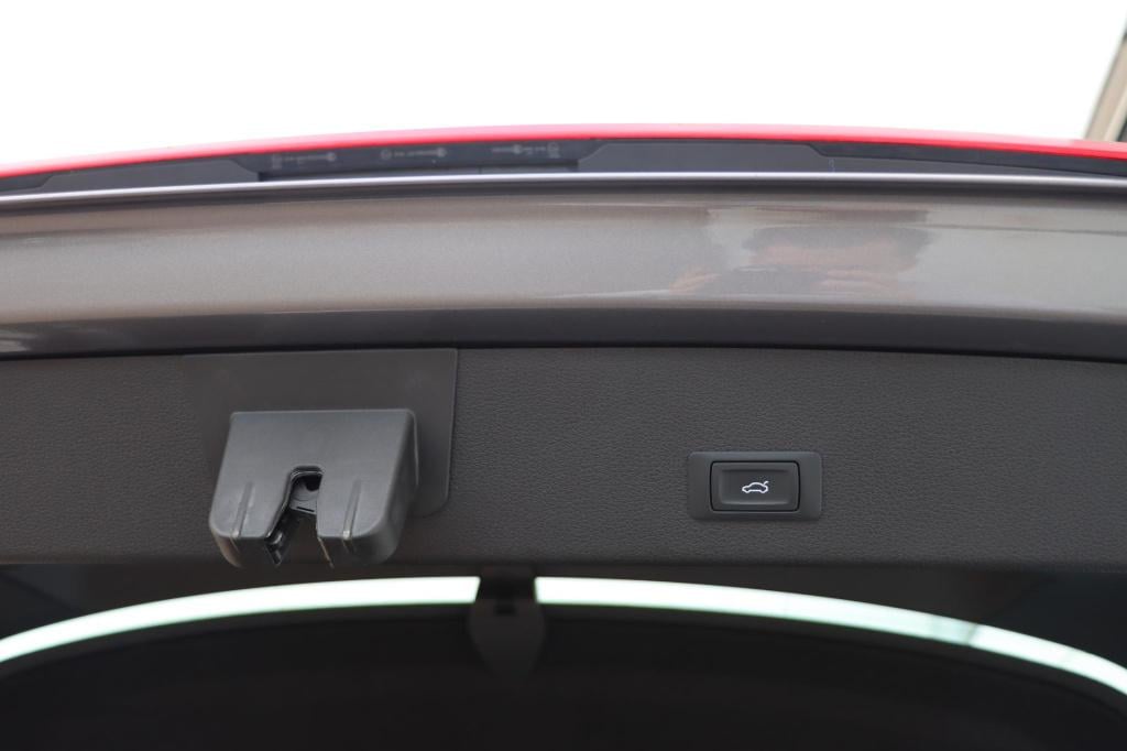 Audi E-tron sportback 55 quattro advanced edition 95 kwh 408pk | soh 91,4% 