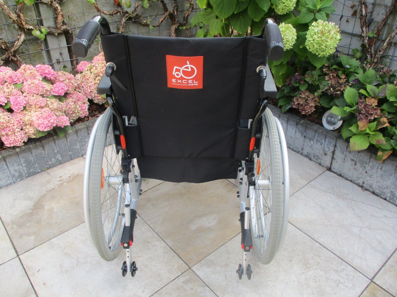 Zgan Excel G- Eco opvouwbare lichtgewicht, rolstoel enkele keren gebruikt