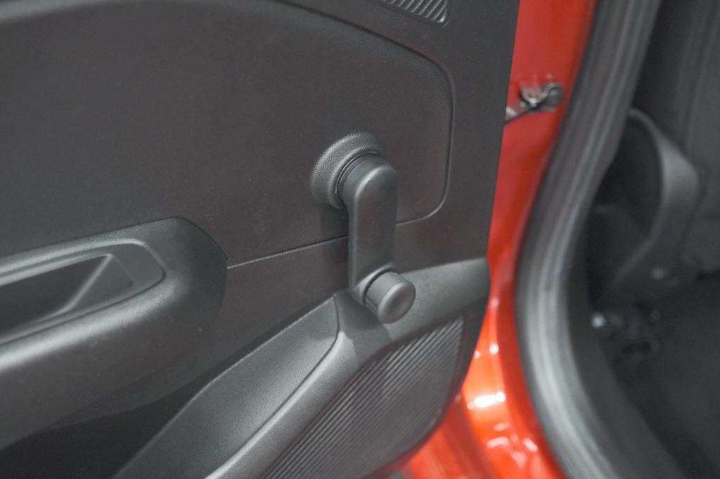 Renault Clio tce 100 zen | r.s. line pack | allseason banden | apple carpla