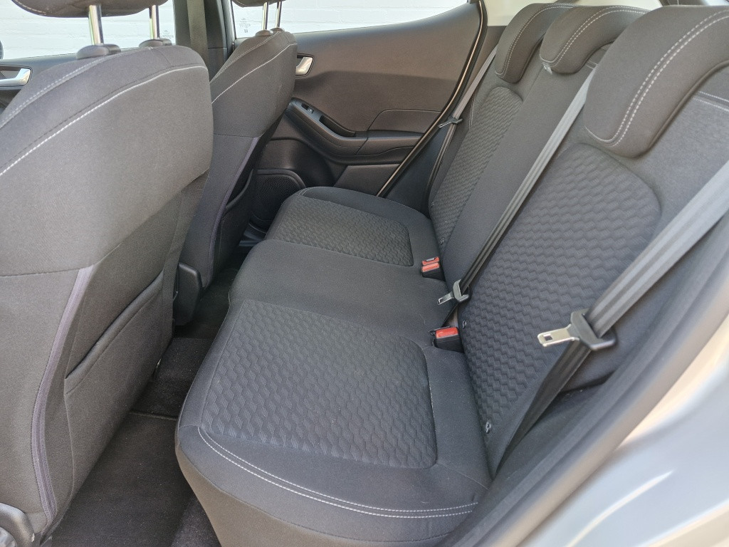 Ford Fiesta ecoboost 100 pk titanium | navigatie | apple carplay