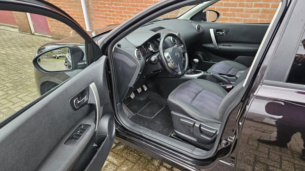 Nissan Qashqai +2 1.6 connect edition