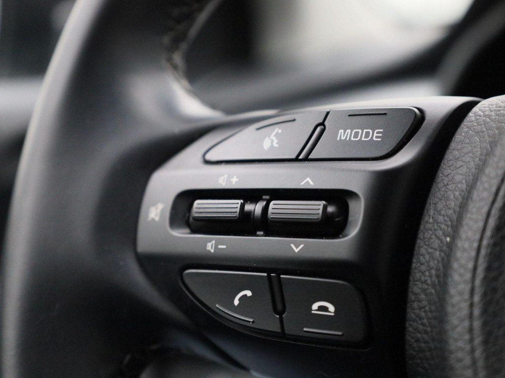 Kia Stonic 1.0 t-gdi mhev dynamicplusline | navigatie | climate control | c