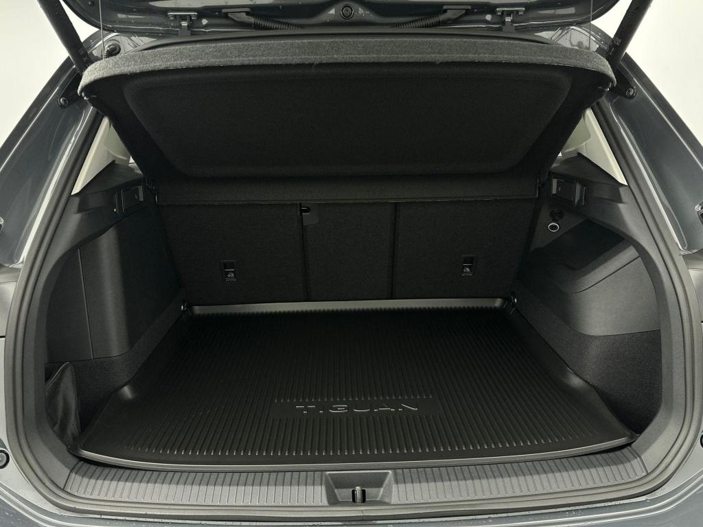 Volkswagen Tiguan limited edition 204 pk plug in hybride voordeel van € 3.5
