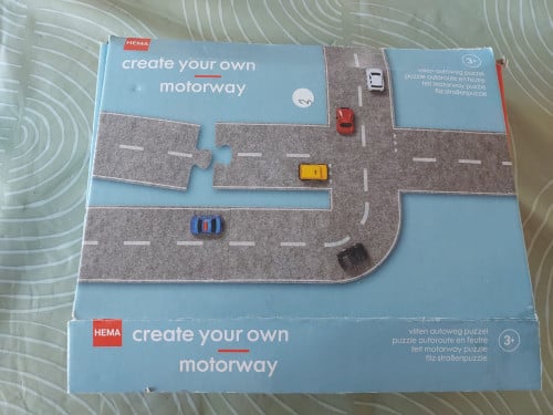 Z.g.a.n. HEMA autoweg puzzel puzzelstukken