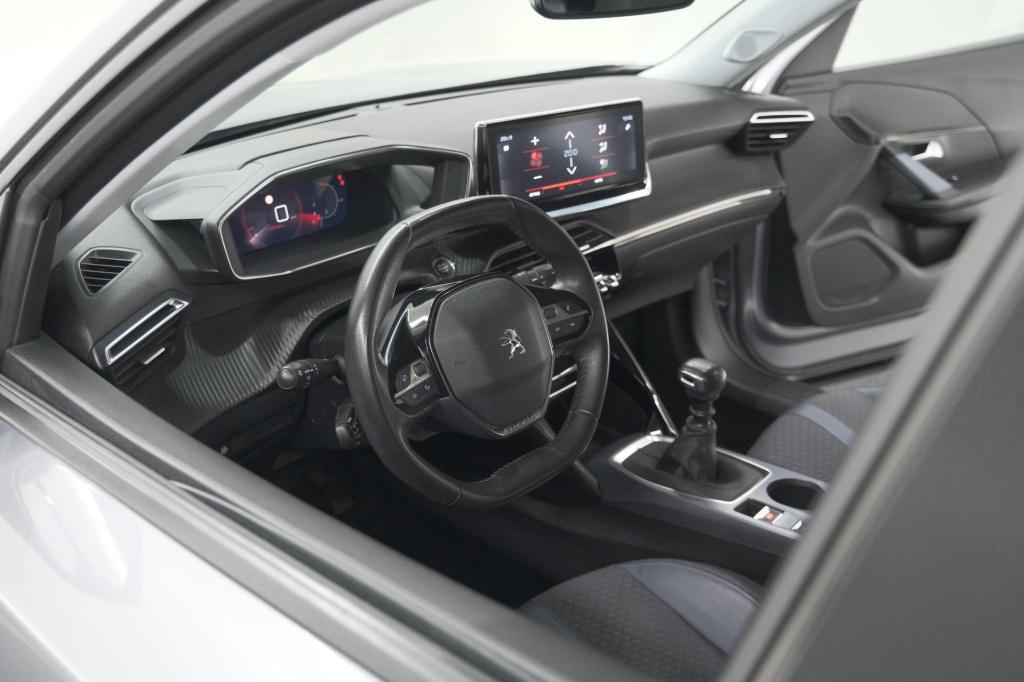 Peugeot 2008 puretech 130 blue lease allure | camera | navigatie | parkeers