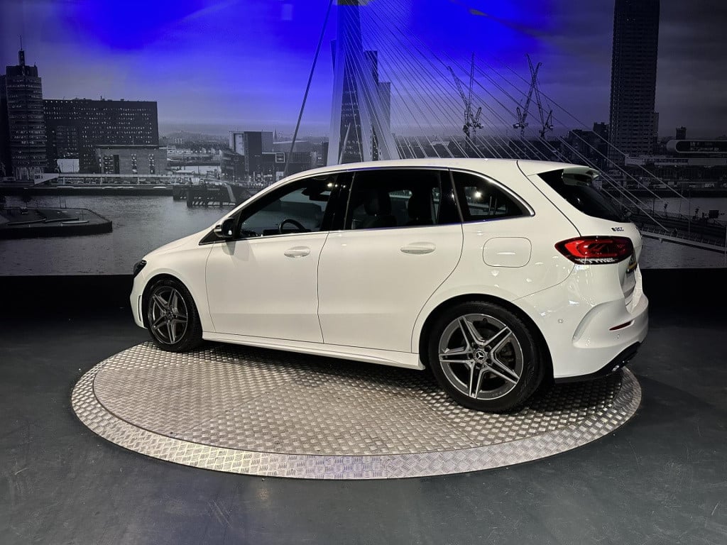 Mercedes-Benz B-Klasse 200 business solution amg