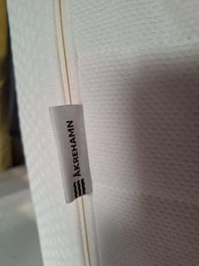 Gratis matras 140 x200 keurig netjes