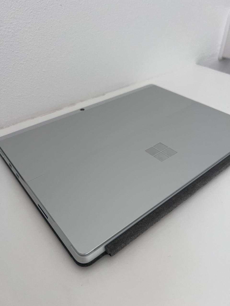 Zeer nette Microsoft Surface Pro 8 | i5-1145G7 | 13”