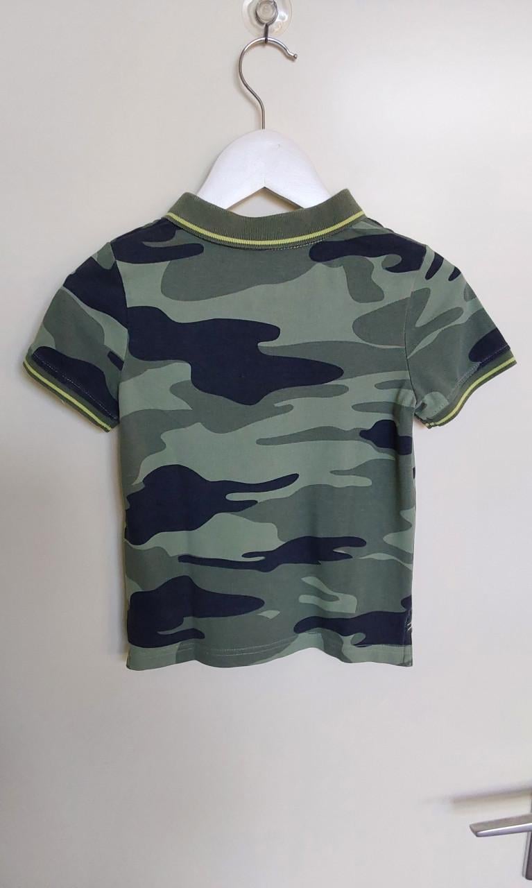 Polo shirt van het merk C&A in maat 110