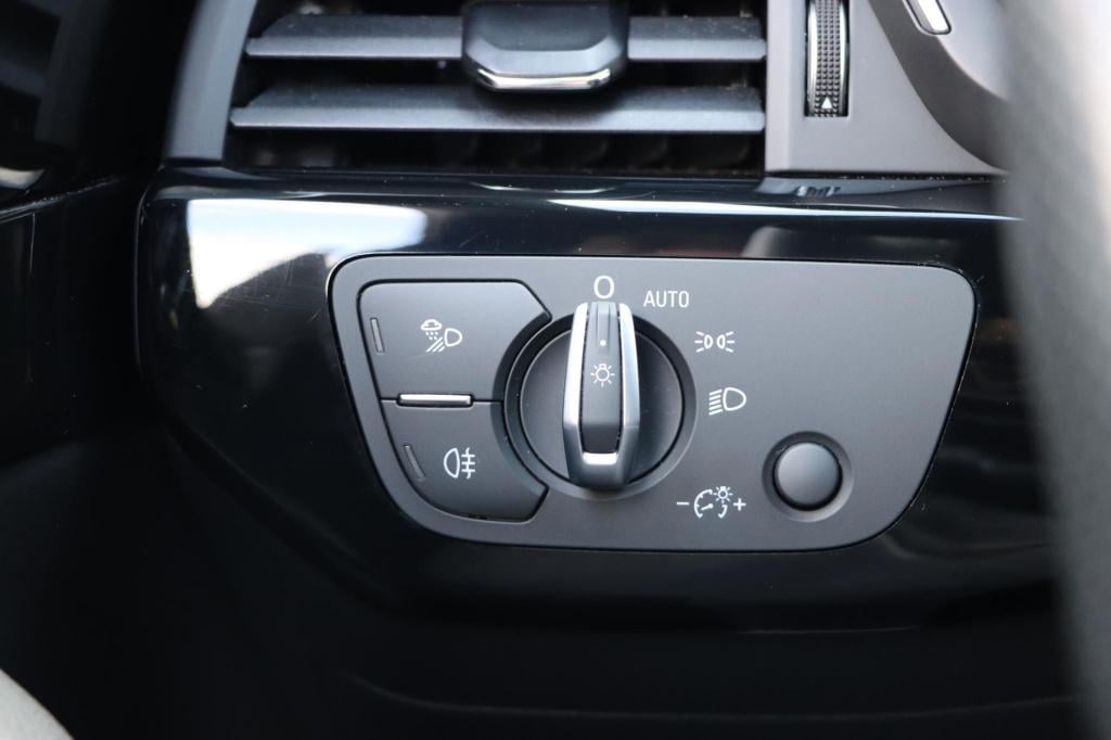 Audi A5 sportback 35 tfsi s-line edition competition 150pk s-tronic