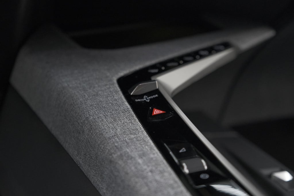 Peugeot 3008 hybrid 136 e-dsc6 gt | camera | adaptieve cruise control | ele