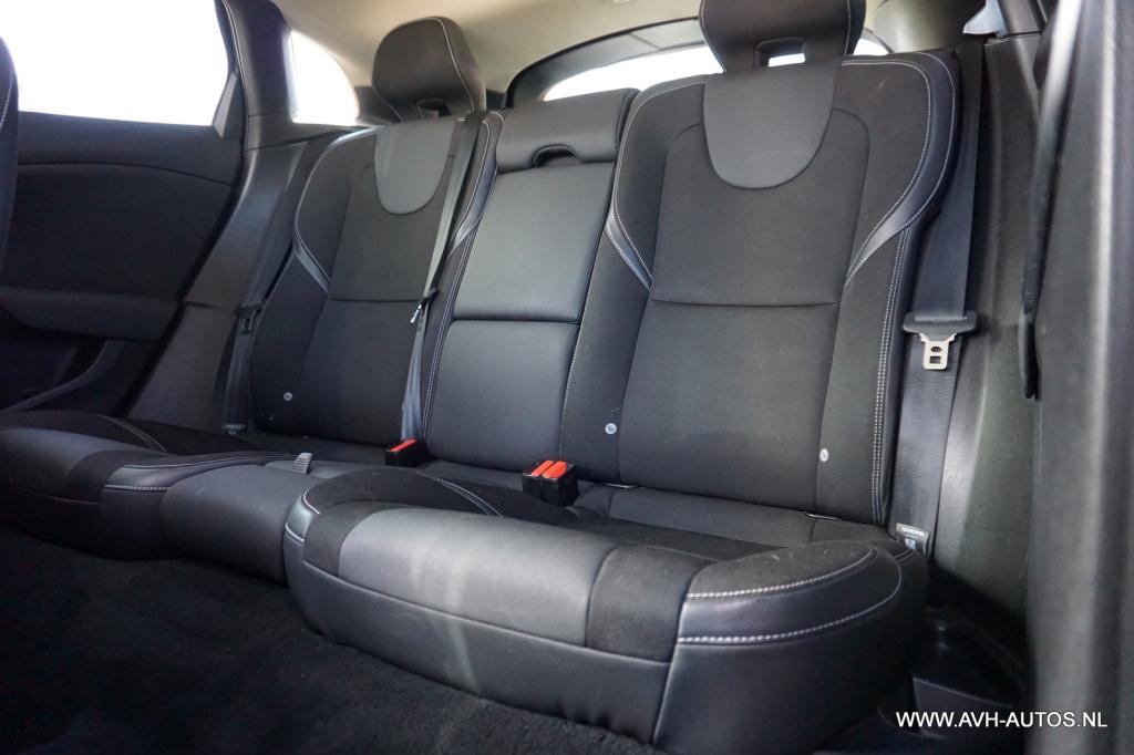 Volvo V40 2.0 d2 r-design business