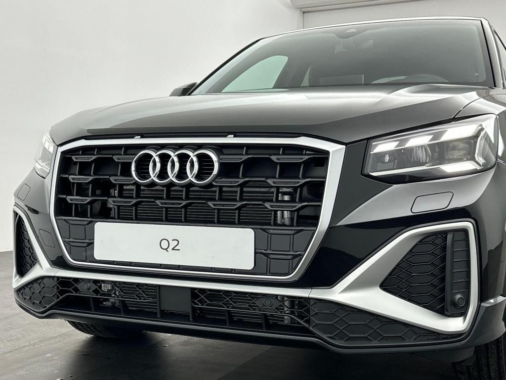 Audi Q2 s edition 35 tfsi 110 kw / 150 pk hatchback 7 vers
