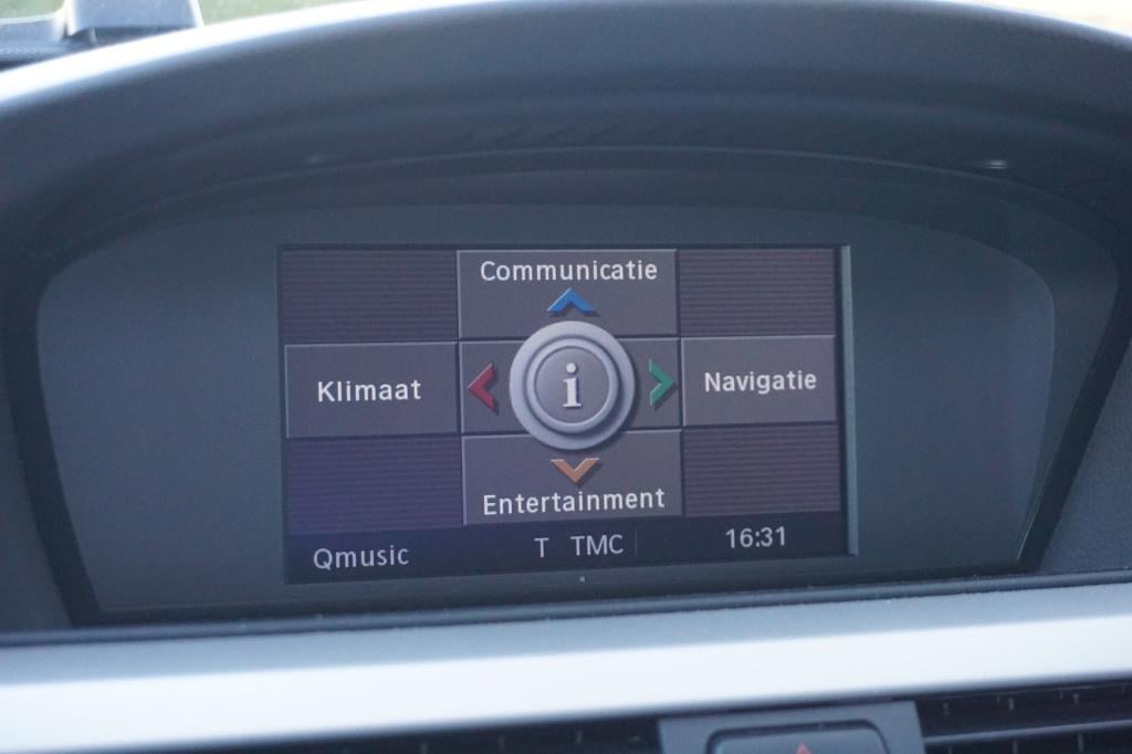 BMW 3-serie 318i business line climate / navi / cruise / pano / elektr. ram