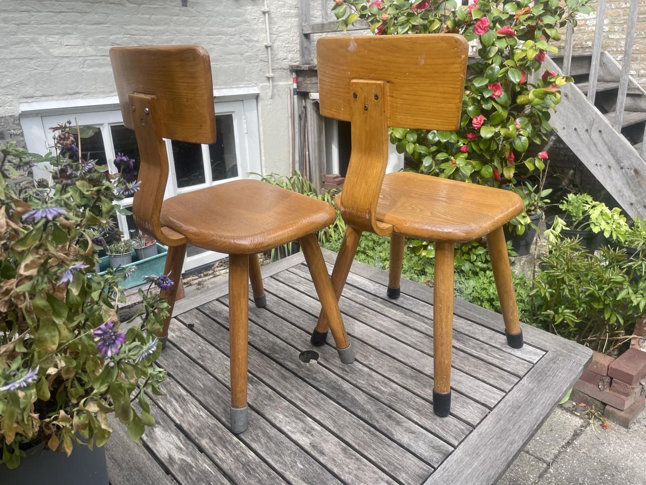 Houten kleuter kinder stoeltjes