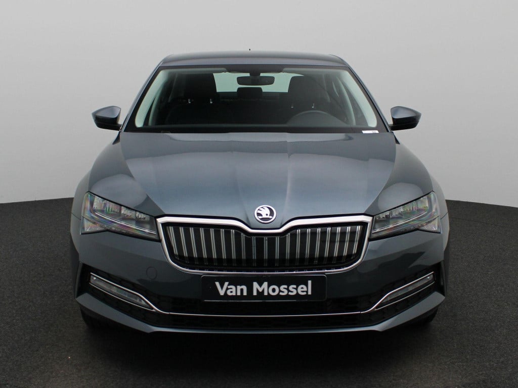 Skoda Superb combi 1.4 tsi iv business edition | automaat | navigatie | cam
