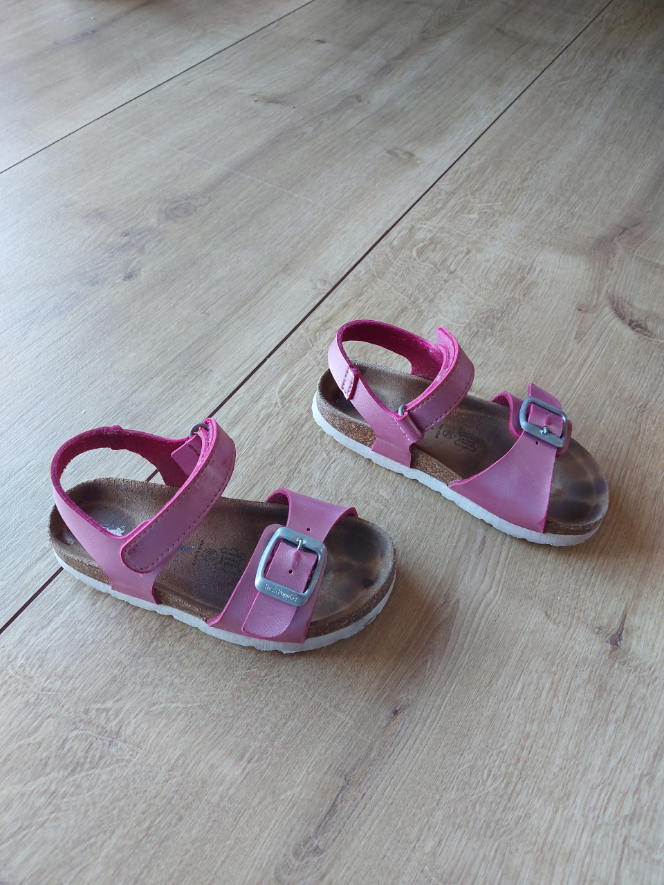 Leuke z.g.a.n. Hush Puppies roze sandalen (maat 28)