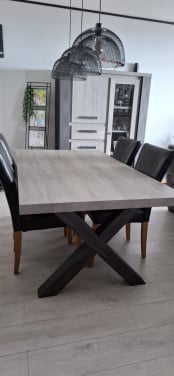 Eettafel en salontafel