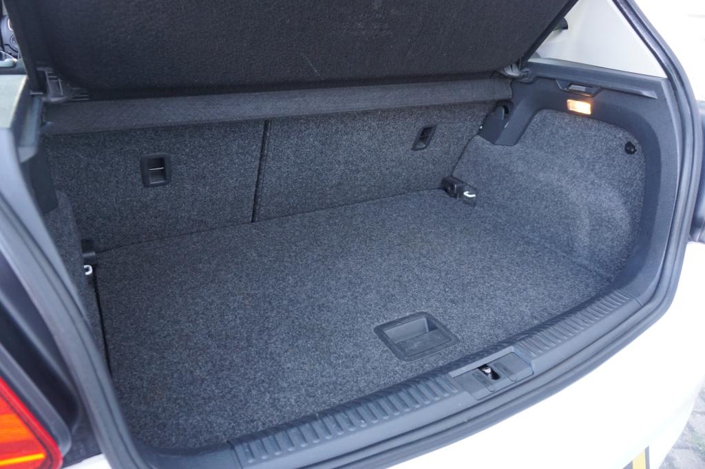 Volkswagen Polo 1.2 tsi comfortline - airco / elektr. ramen / lm velgen