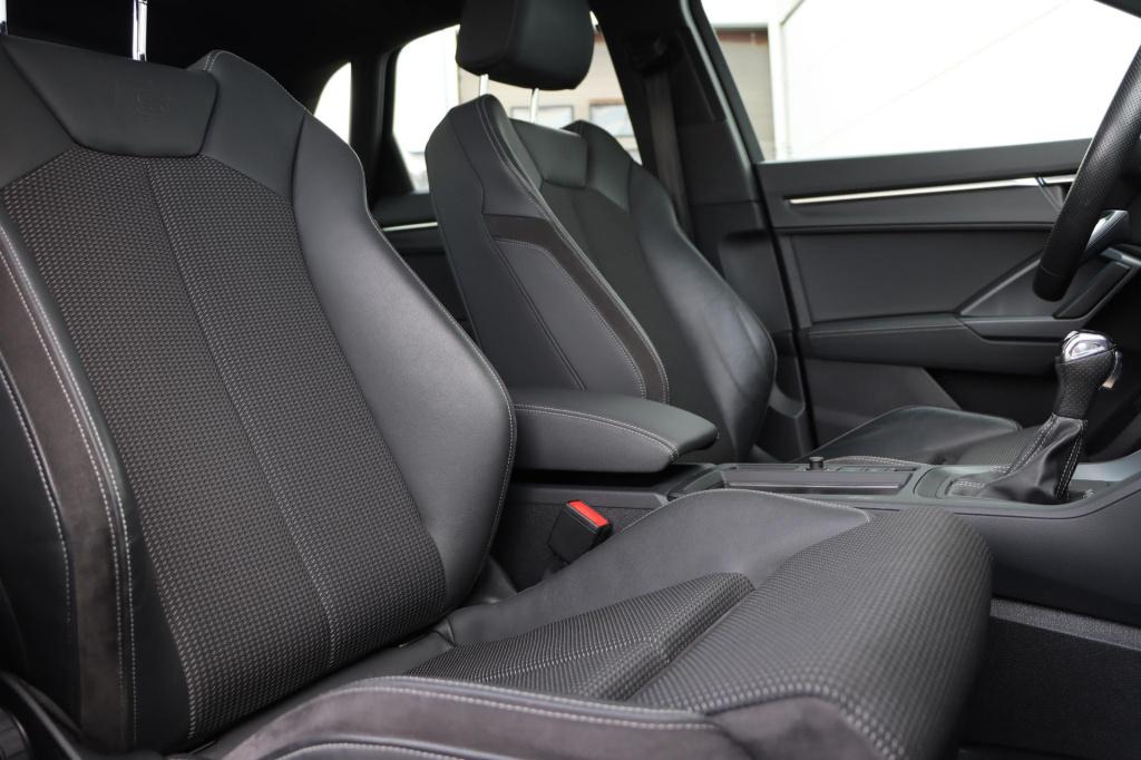 Audi Q3 35 tfsi s line 150pk s-tronic