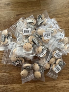 58 houten speenkoord clips