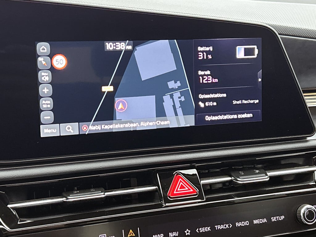 Kia Niro Ev plus 64.8 kwh | pano | keyless | stoel/stuurverwarming