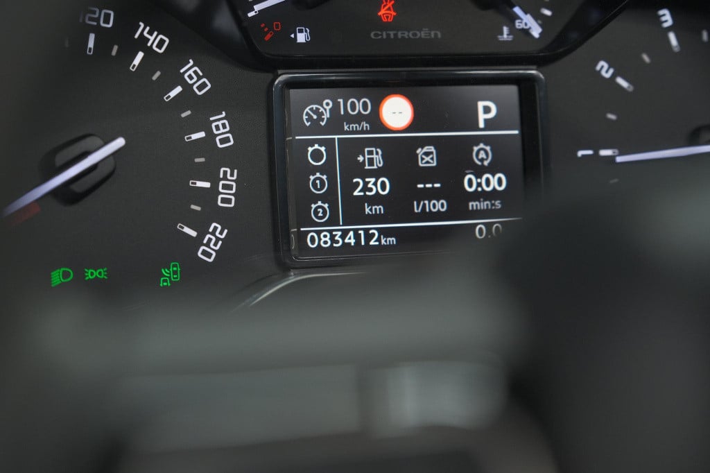 Citroen C3 Aircross puretech 130 eat6 s&s shine | trekhaak | camera | panor