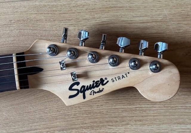 Squier sunburst strat.