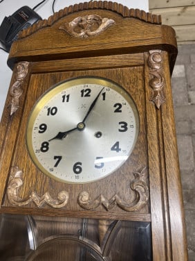 Pendule klok 100 oud in goede staat