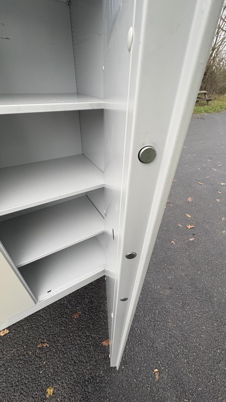 Brandkast archiefkast dossierkast