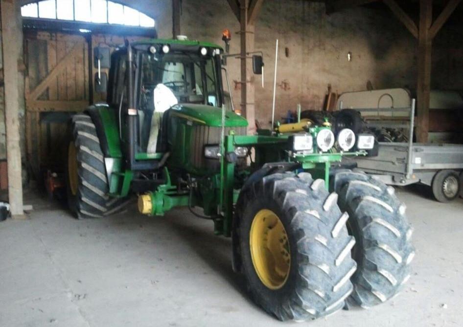 Neuswiel voor in fronthef