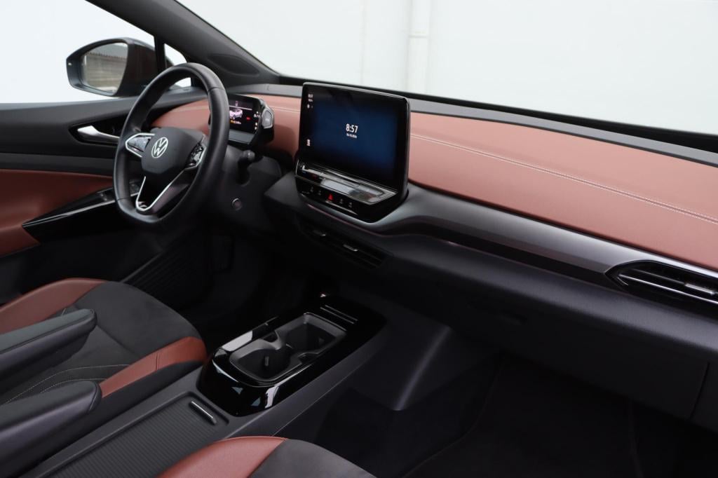 Volkswagen Id.5 pro 77 kwh 204pk | soh 95,6% |