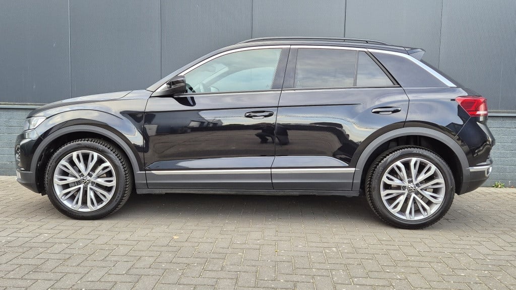 Volkswagen T-roc 1.5 tsi sport*navi*clima*led*lane ass*vitrual*18 inch*auto