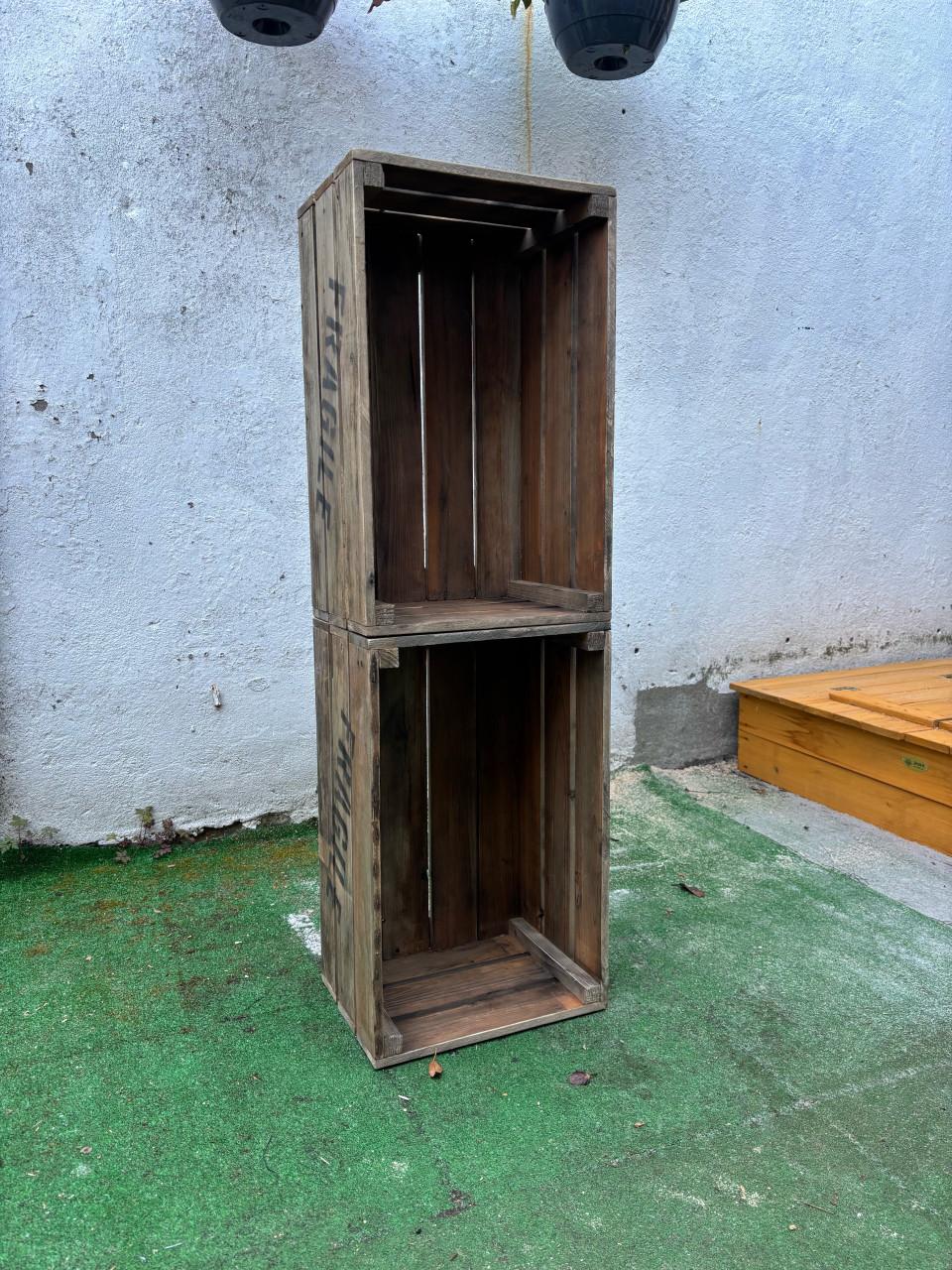 2x VINTAGE DESIGN houten kratjes