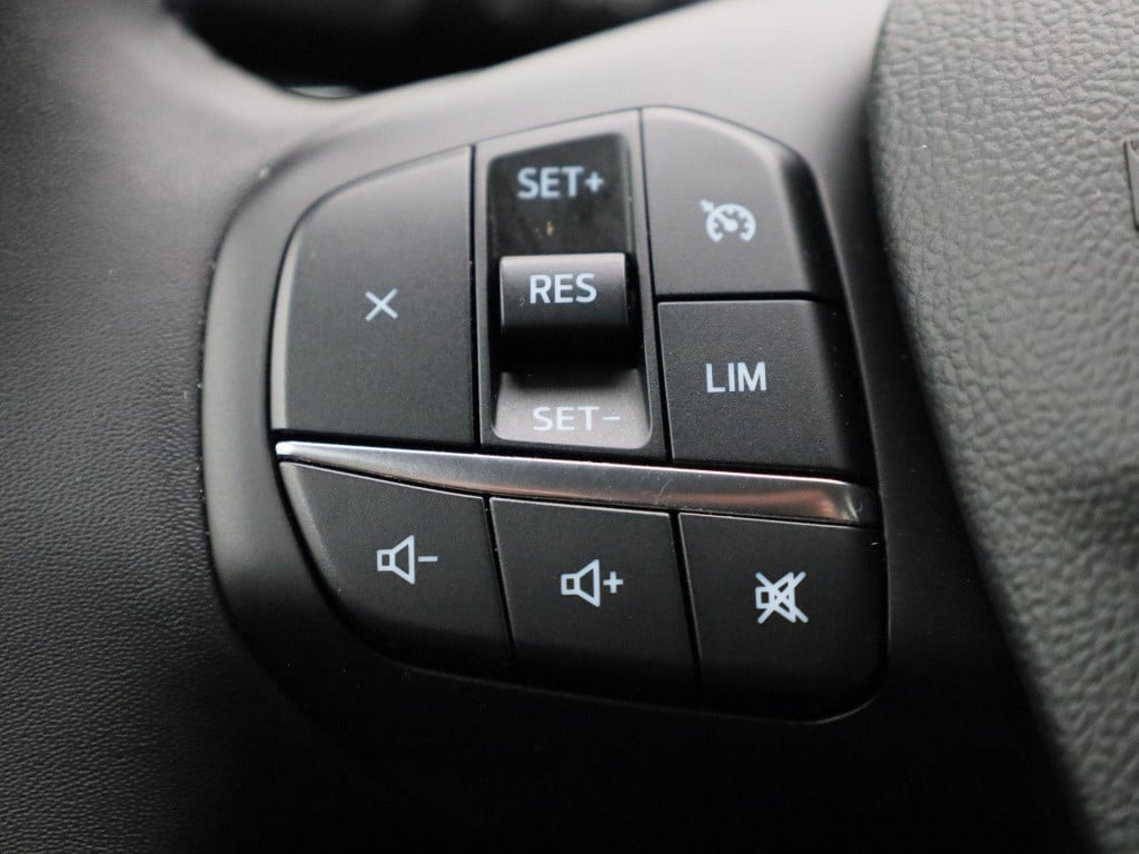 Ford Kuga 2.5 phev titanium | automaat | apple carplay / android auto | sto