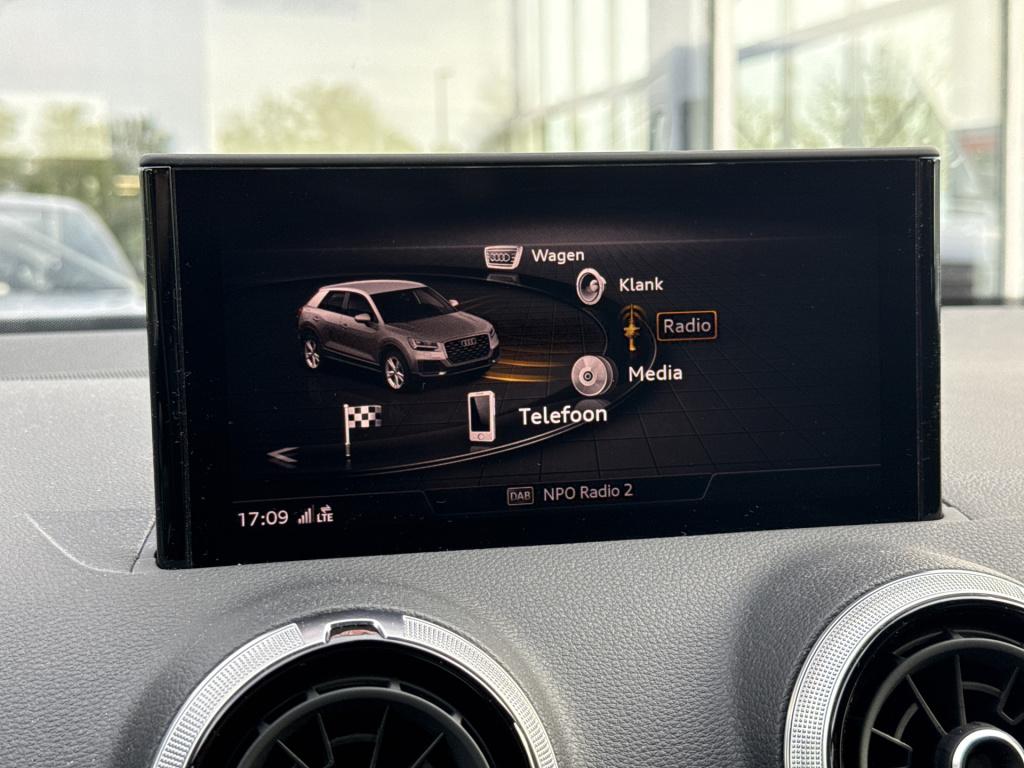 Audi Q2 35 tfsi s edition | nl-auto | 1e eig | camera | adapt. cruisec. | k