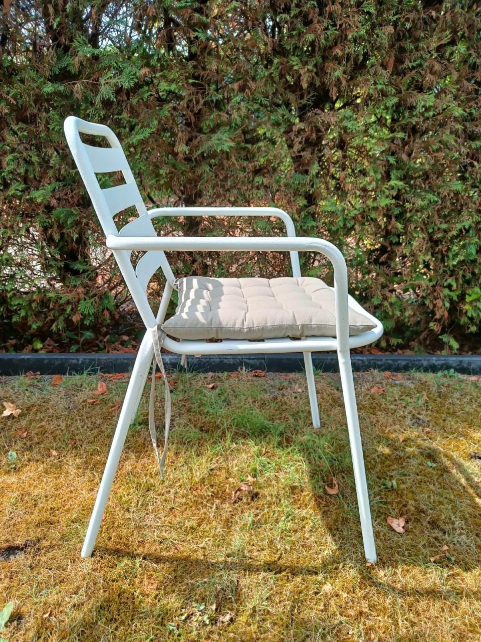 Set van 2 witte tuinstoelen