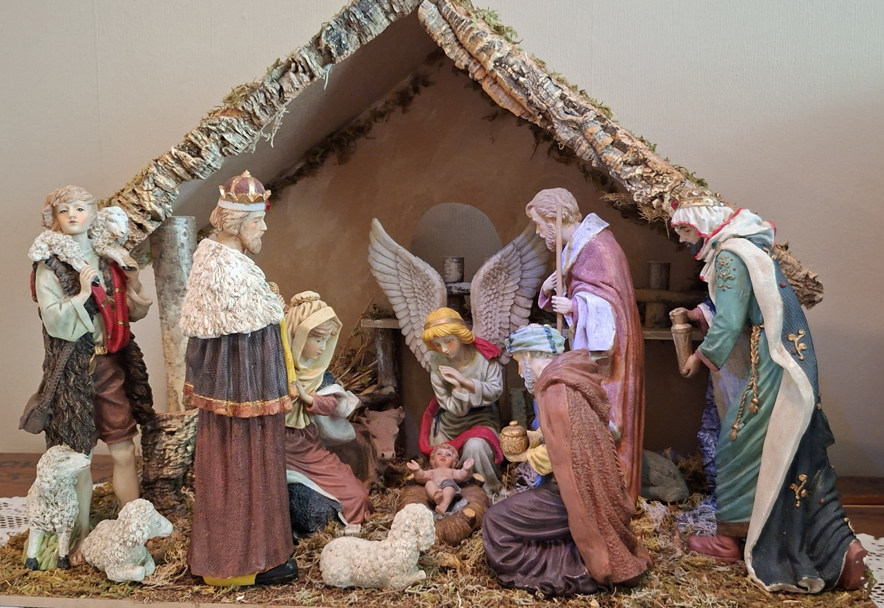 Kerst, Complete Kerststal met Beelden