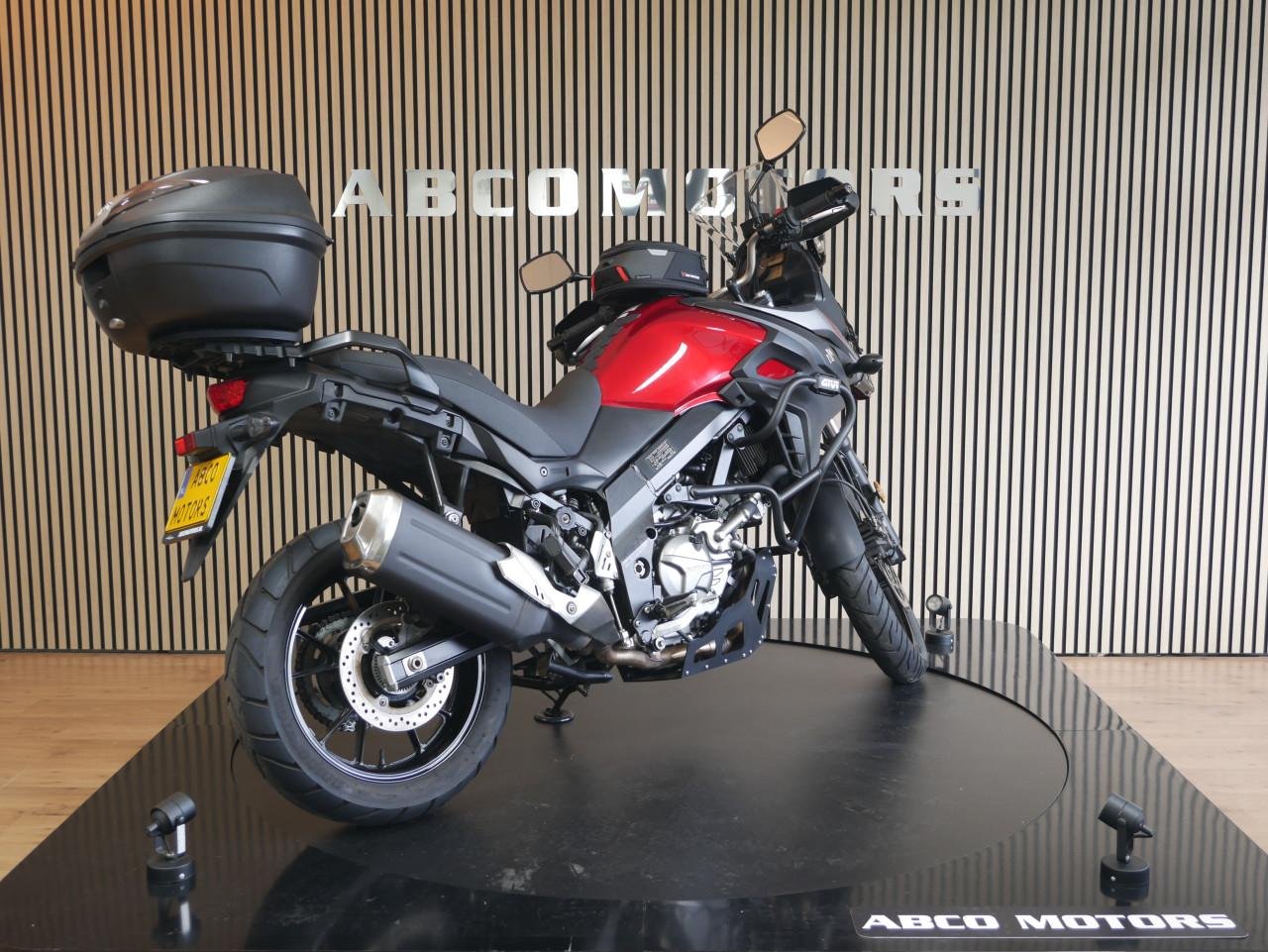 SUZUKI V-STROM DL 650