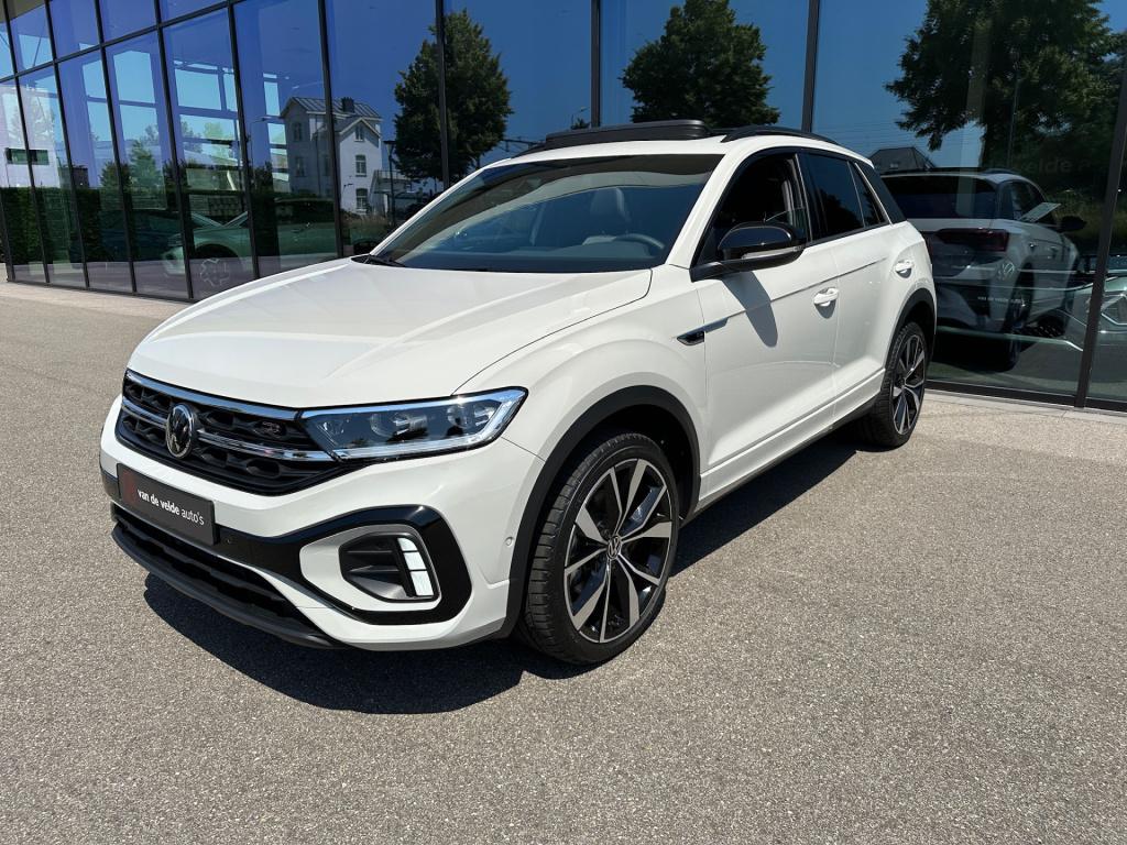 Volkswagen T-roc 1.5 tsi 150pk dsg r-line | black style | panoramadak | cam