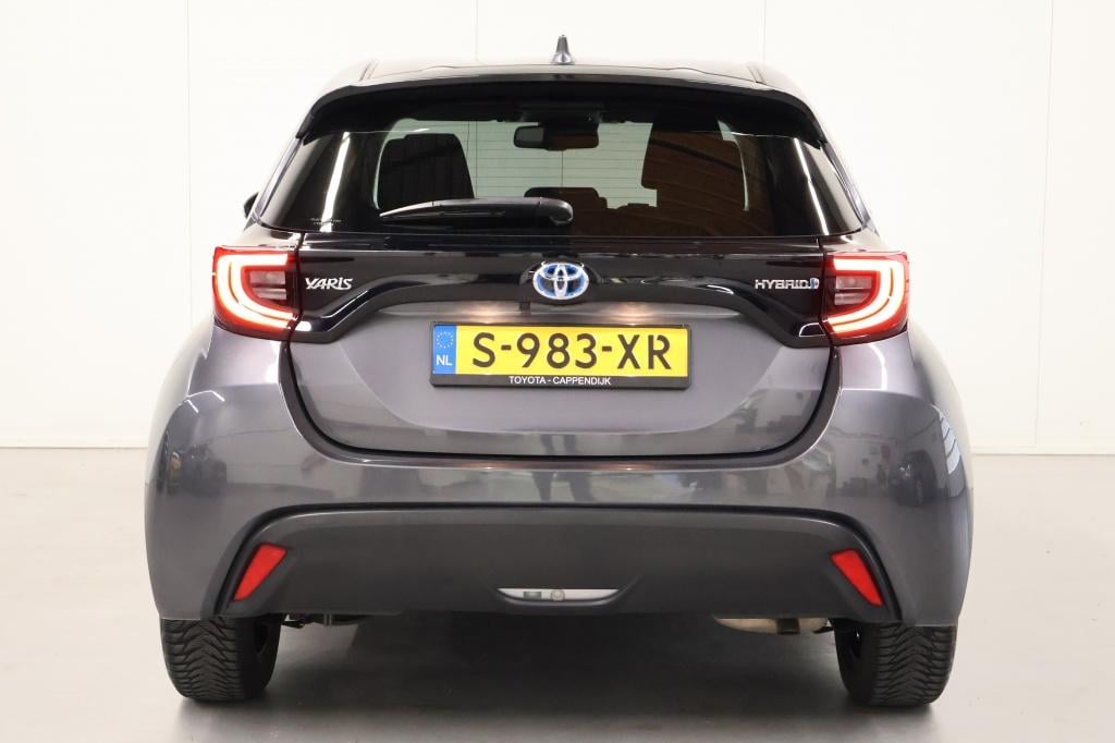 Toyota Yaris 1.5 hybrid dynamic