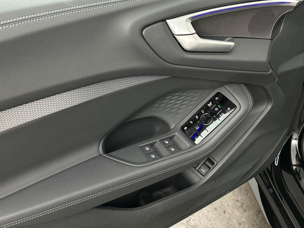 Audi A5 avant s edition competition e-hybrid 270 kw / 367 pk ava