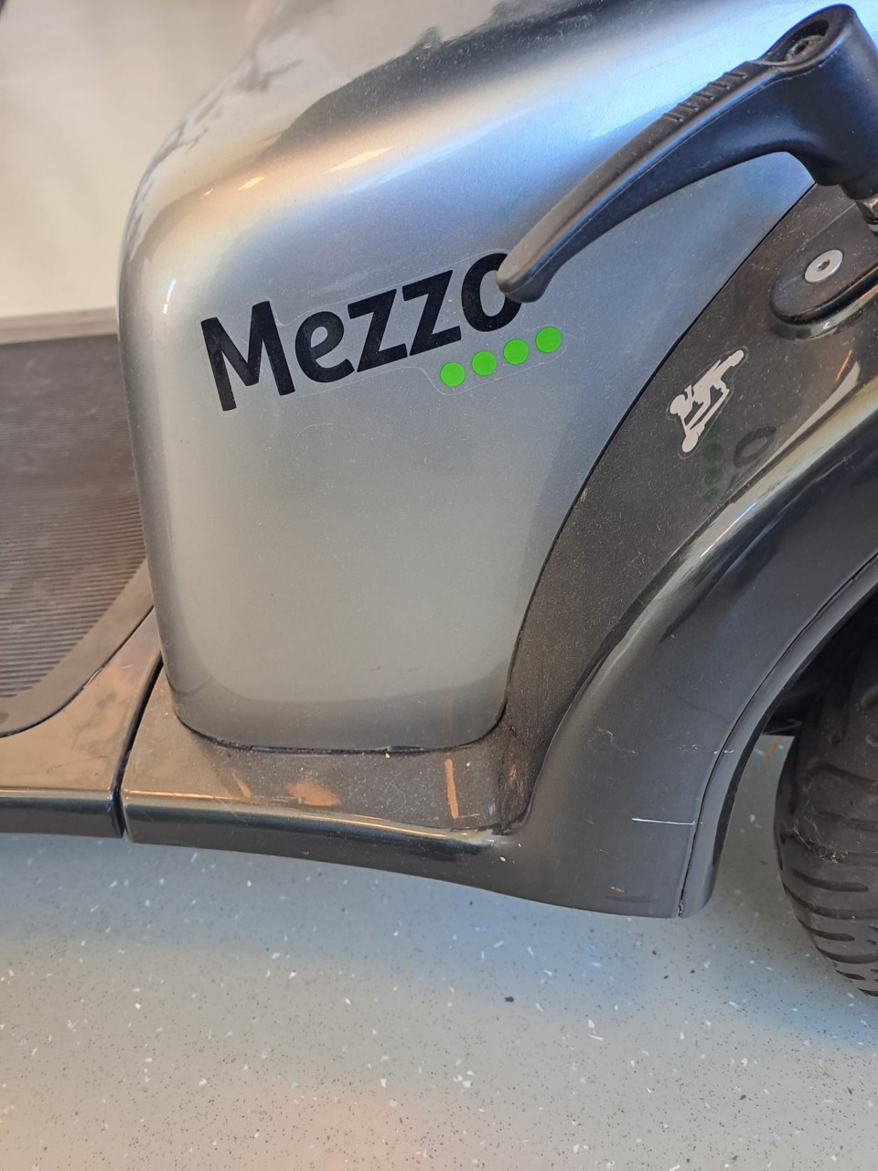 Scootmobiel Mezzo4