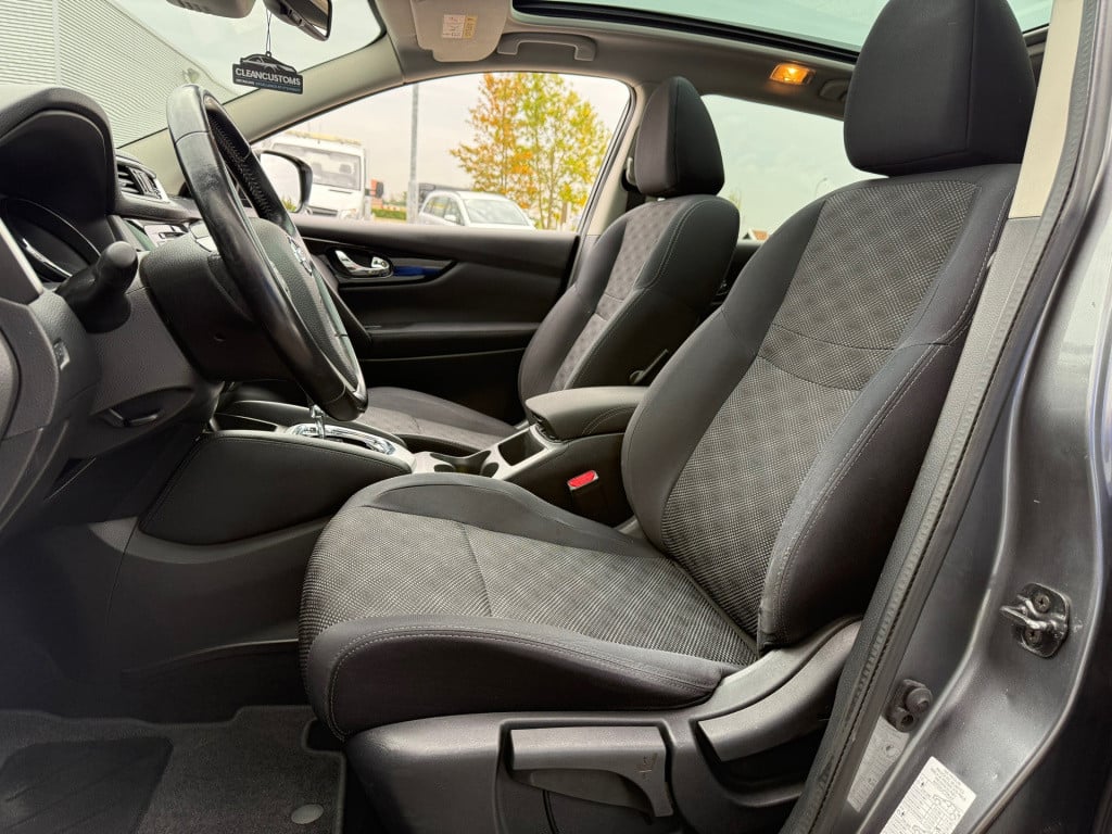 Nissan Qashqai 1.2 connect edition