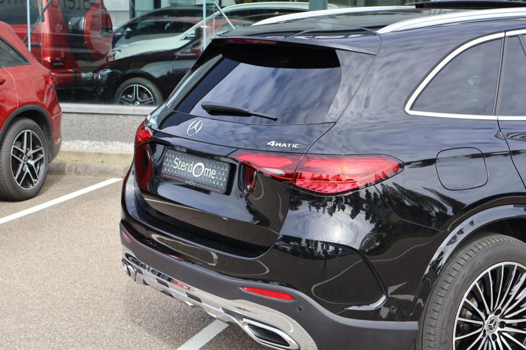 Mercedes-Benz Glc 300e 4matic amg line i nappa i digital light i panoramada