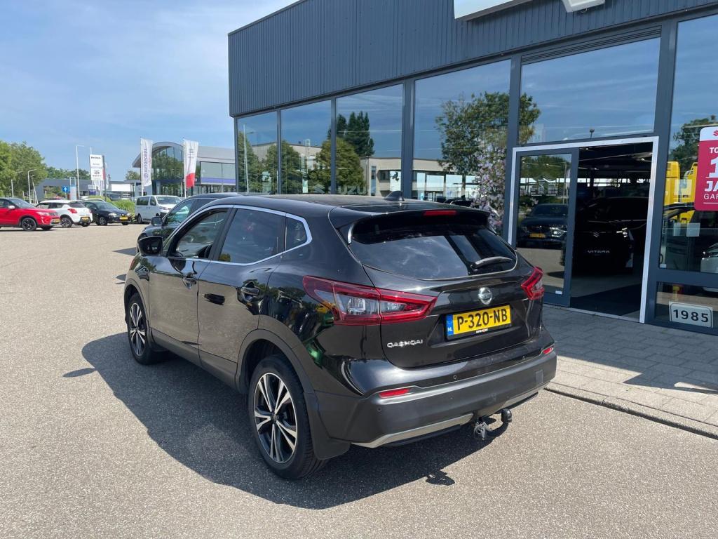 Nissan Qashqai 1.3 dig-t n-connecta