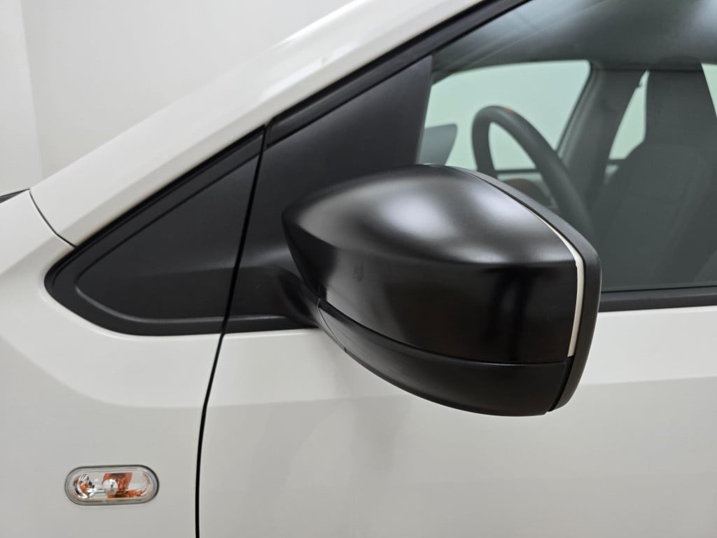 Volkswagen UP! occasion 1.0 bluemotion extra zuinig! | tweedehands volkswag