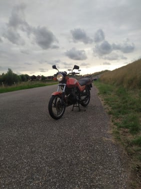 Suzuki gsx 250 e